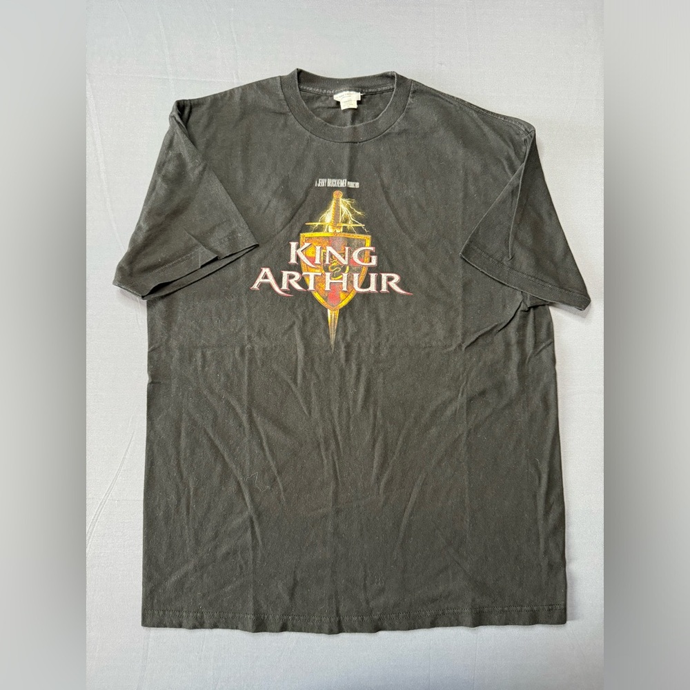 King arthur 2004 touch stone pictures promotional shirt XL